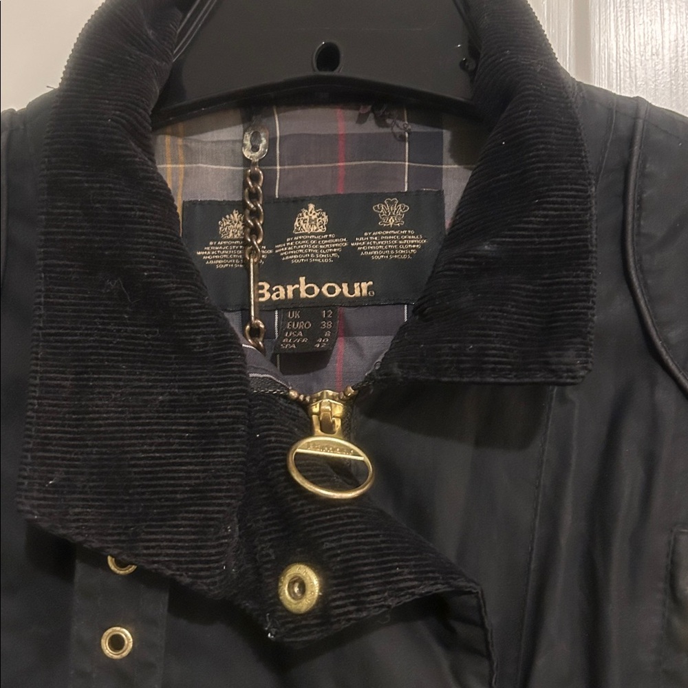 Barbour Black Utility Jacket for Women - Picture 2 of 9
